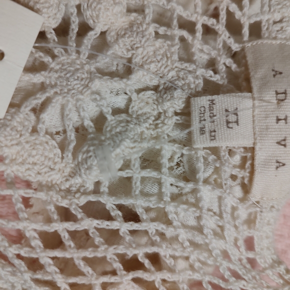 Adiva Cream Crochet Vest - Picture 5 of 5